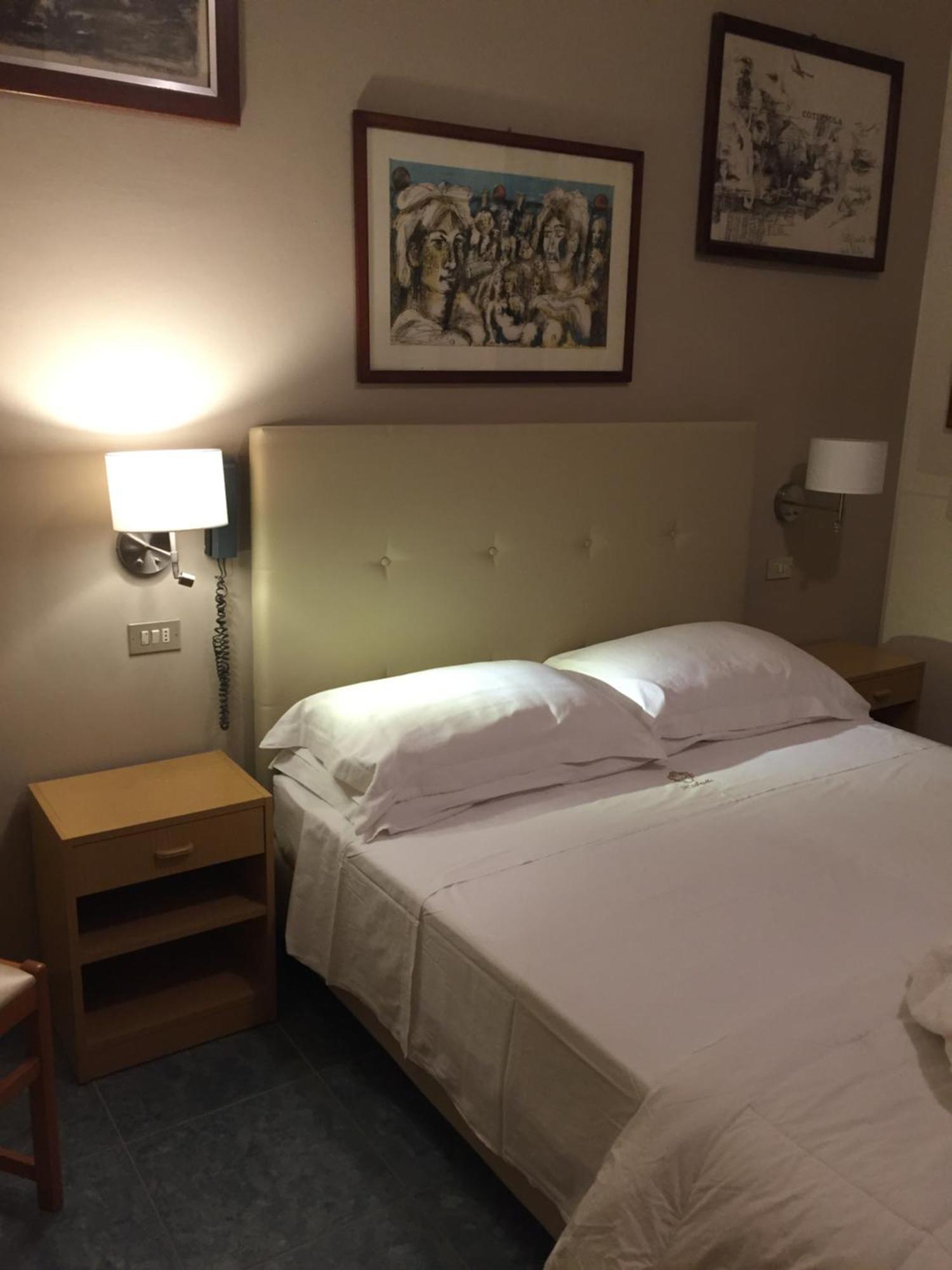 Hotel Ariella Μιλάνο Μαριτίμα Εξωτερικό φωτογραφία