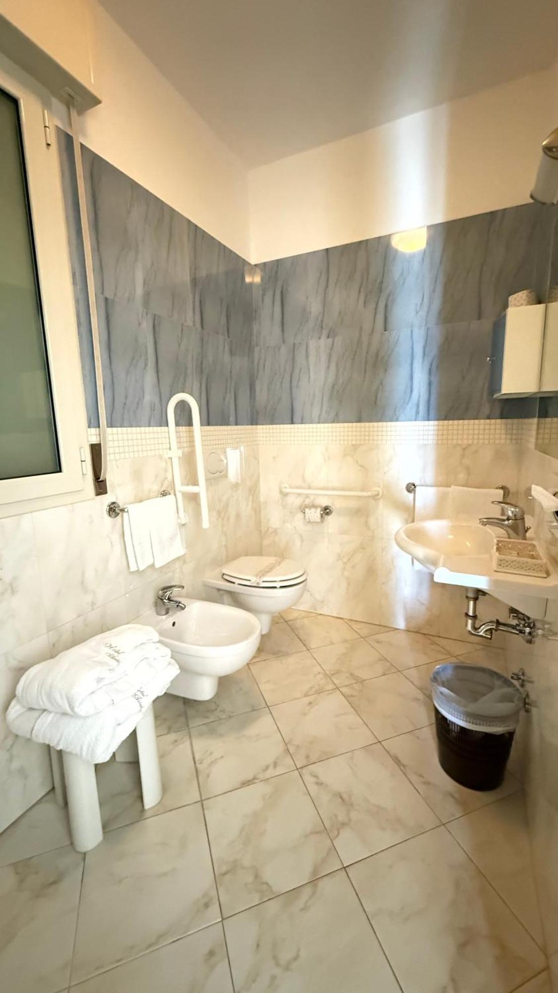 Hotel Ariella Μιλάνο Μαριτίμα Εξωτερικό φωτογραφία